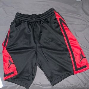 Men’s Jordan basketball shorts, size M. Good used condition.